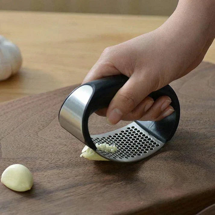 Stainless Steel Garlic Press Crusher & Mincer — Easy Squeeze