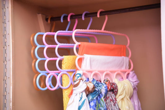 5-Ring Hole Hanger With 3-Layer For Multipurpose