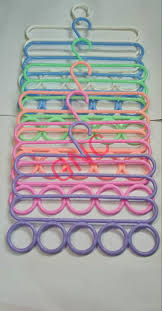 5-Ring Hole Hanger With 3-Layer For Multipurpose