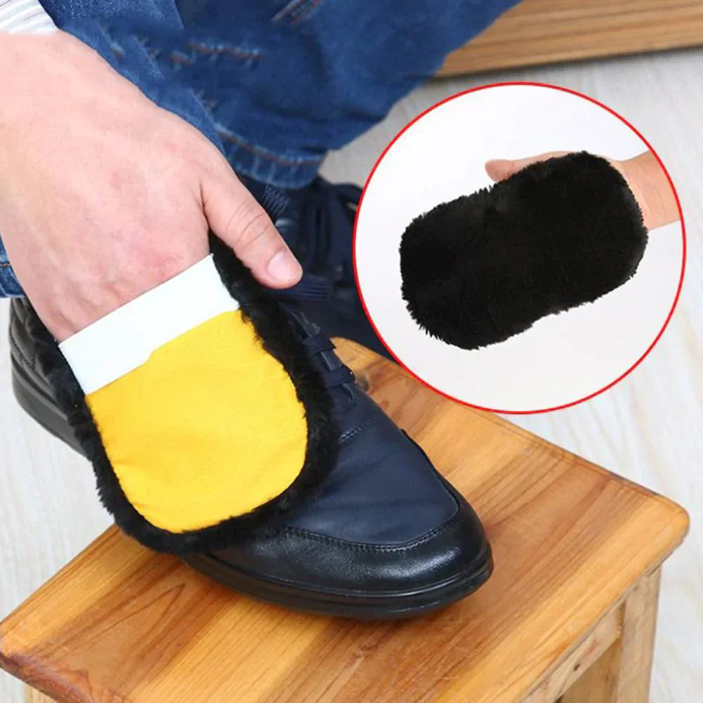 Shoe Polishing Glove With Soft Brush — Quick Wipe & Shine