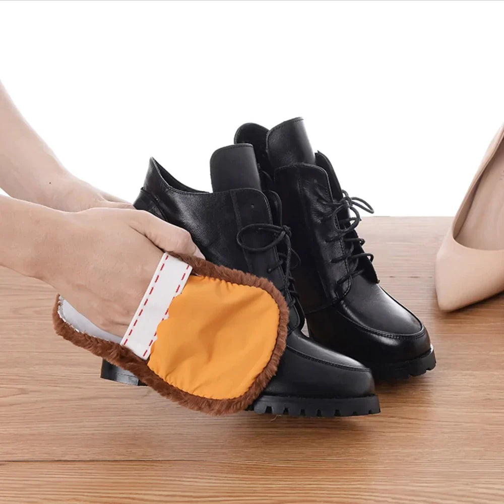 Shoe Polishing Glove With Soft Brush — Quick Wipe & Shine