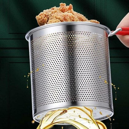 Pro Kitchen Deep Fry & Strain Pot With Strainer Lid